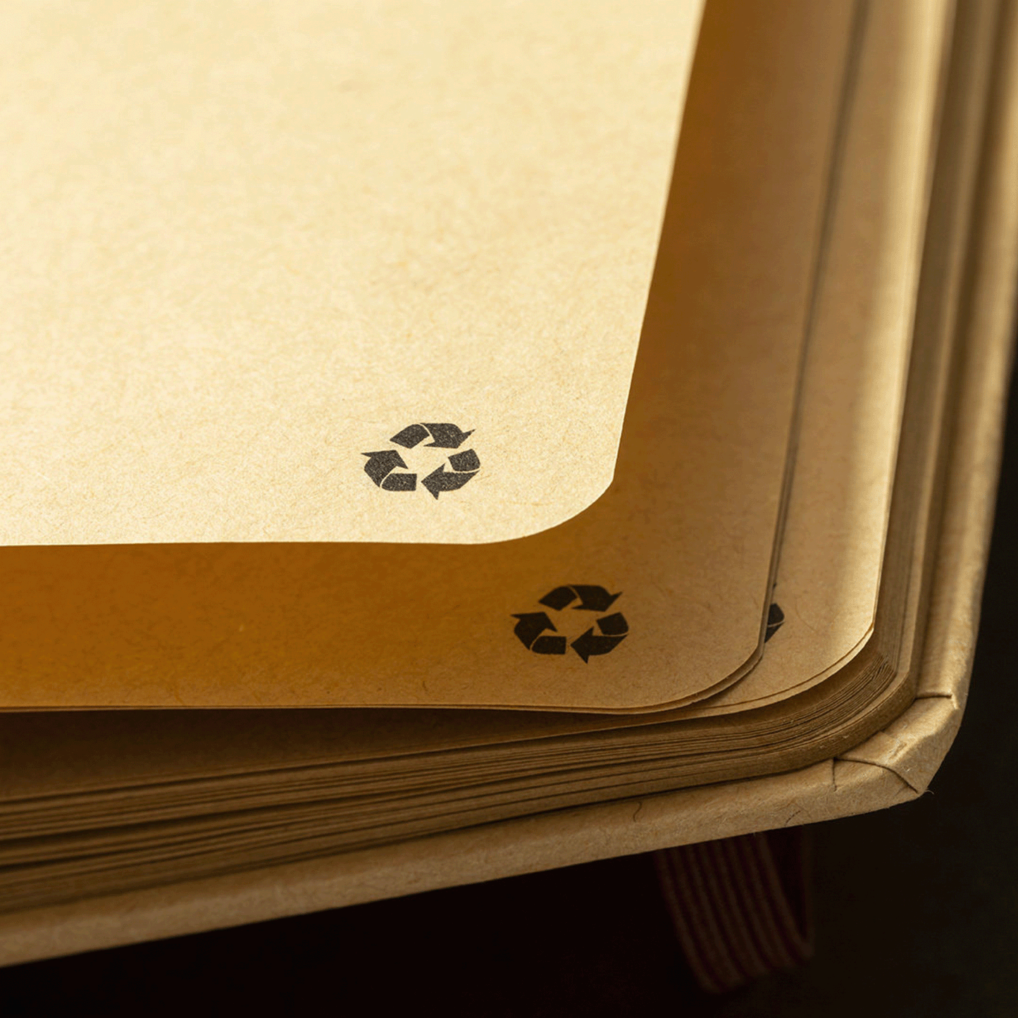 NOTIZBUCH robustem recyceltem Karton